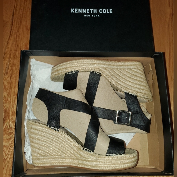 Kenneth Cole New York - Olivia Cross - Black - Size 9 M - leather espadrilles - Picture 1 of 9